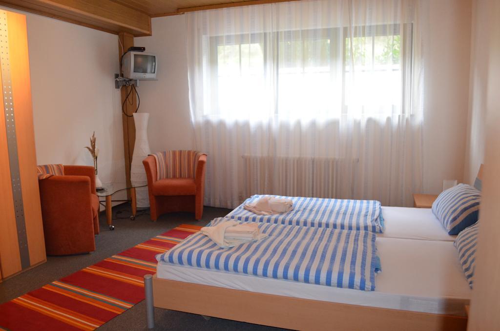 Hotel Restaurant Waldschloessel 3*